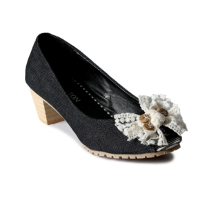 Carlton London Women Black Heels