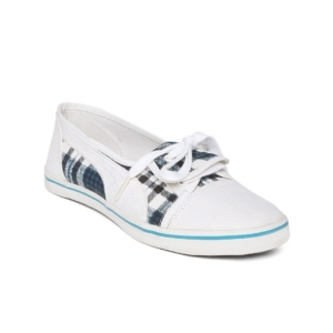 Puma Women Trinity White Checked Canvas Shoes