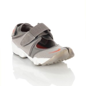 Nike Women Air Rift Grey Shoes