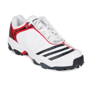 ADIDAS Men Black Twenty2yds Sports Shoes
