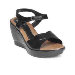 Senorita Women Black Wedges