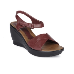 Senorita Women Red Wedges
