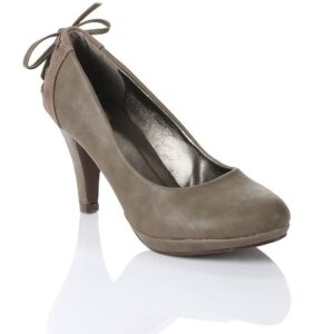 Cobblerz Women Beige Pumps