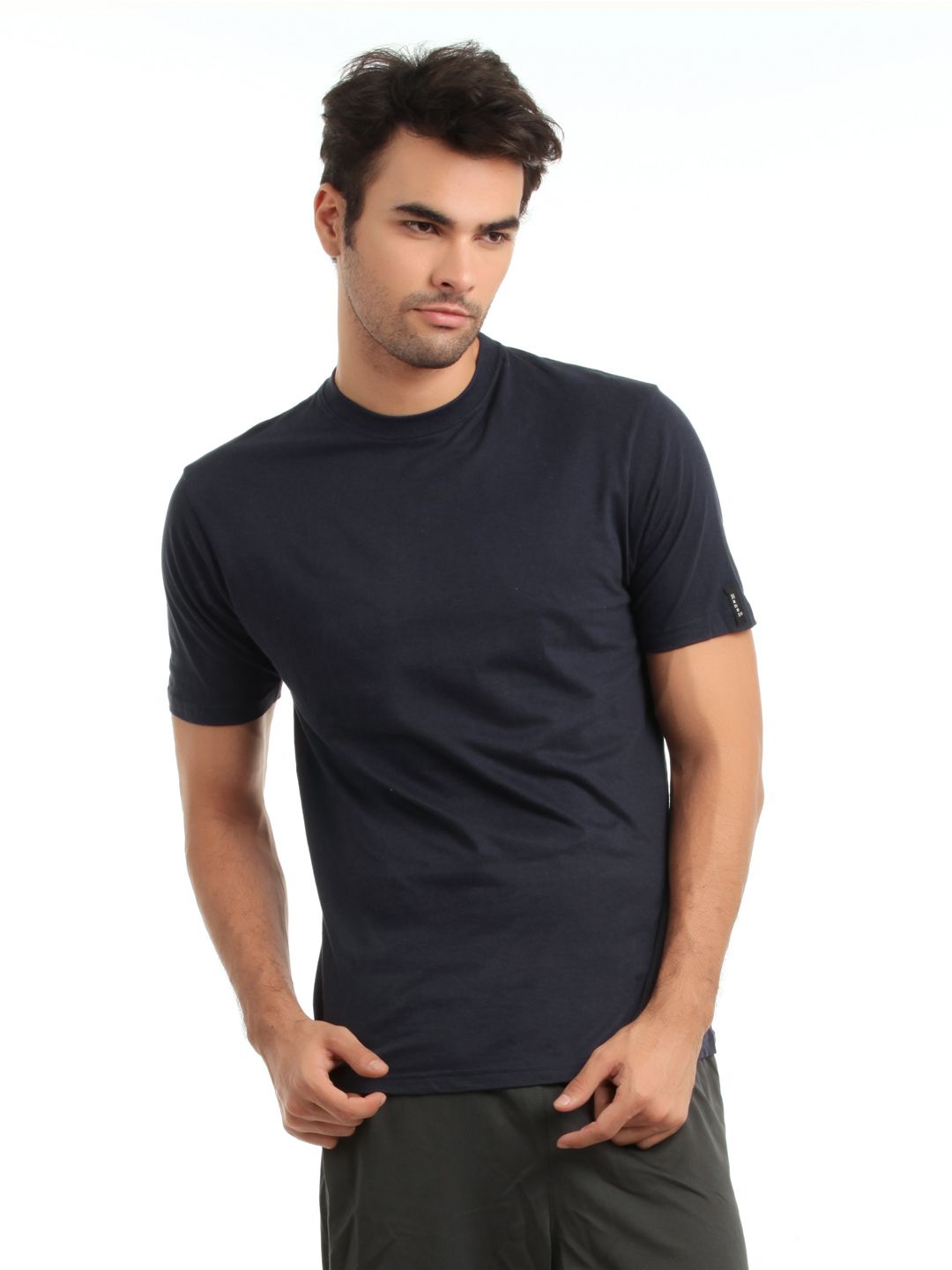 Hanes Men Navy Blue T-shirt