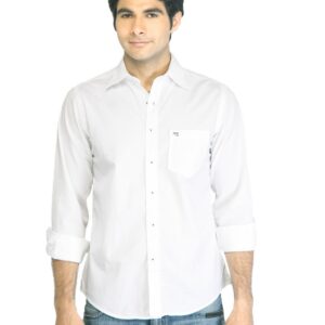 Peter England Men Solid White Shirt