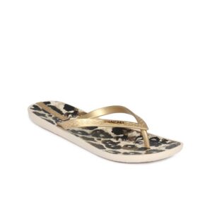 iPanema Women Beige Flip Flops