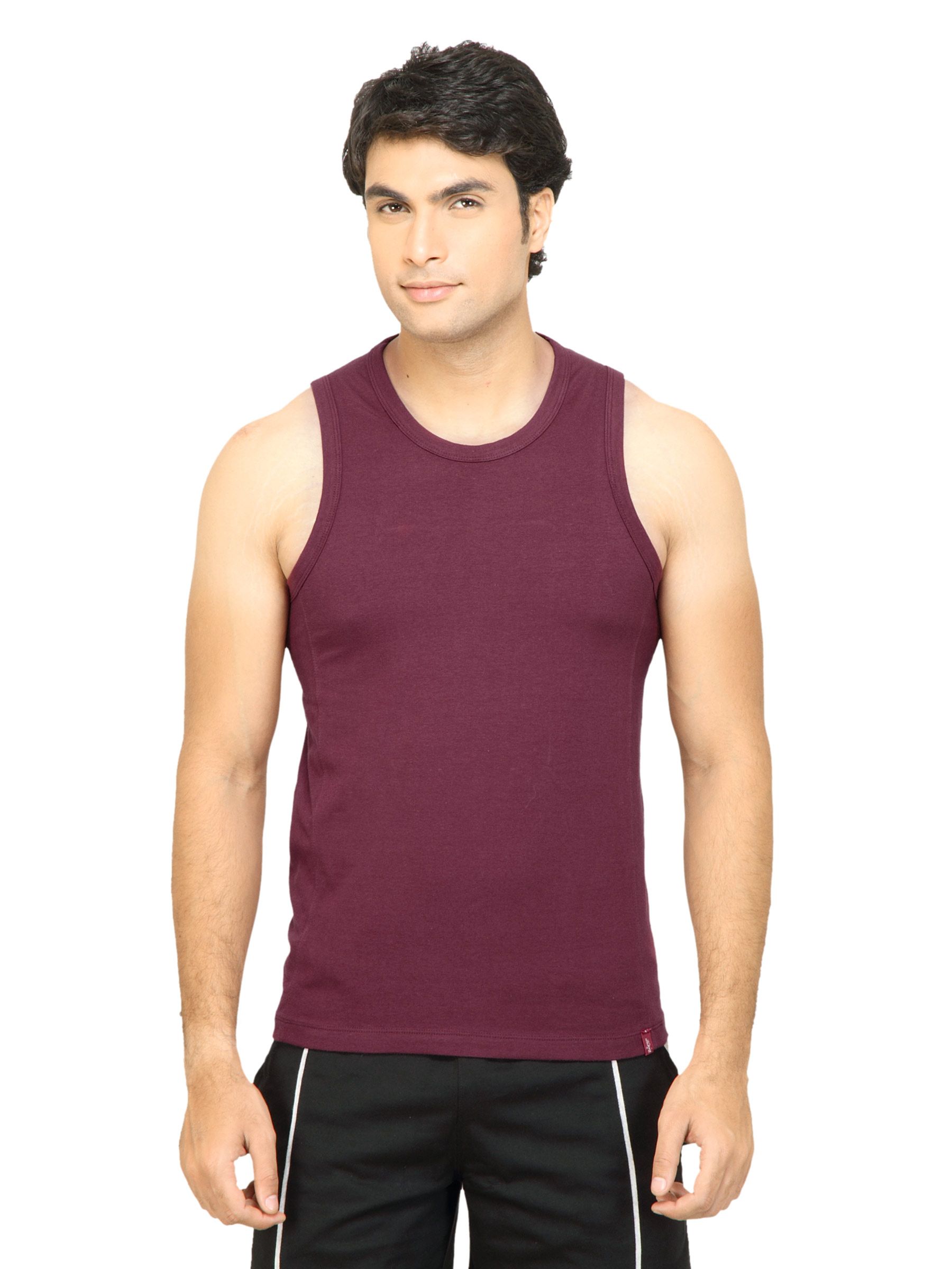 Levis Men Comfort Style Maroon Innerwear Vest