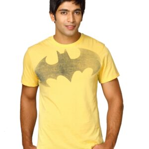 Batman Men's Logo Distressed Light Yellow T-shirt