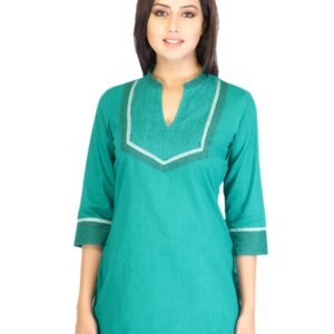 Aurelia Women Green Kurti