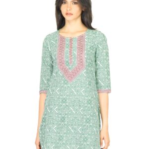 Aurelia Women Printed Green Kurta