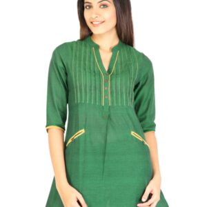 Mother Earth Women Plain Mangalgiri Green Tunics