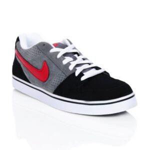 Nike Men Ruckus Low Black Shoes