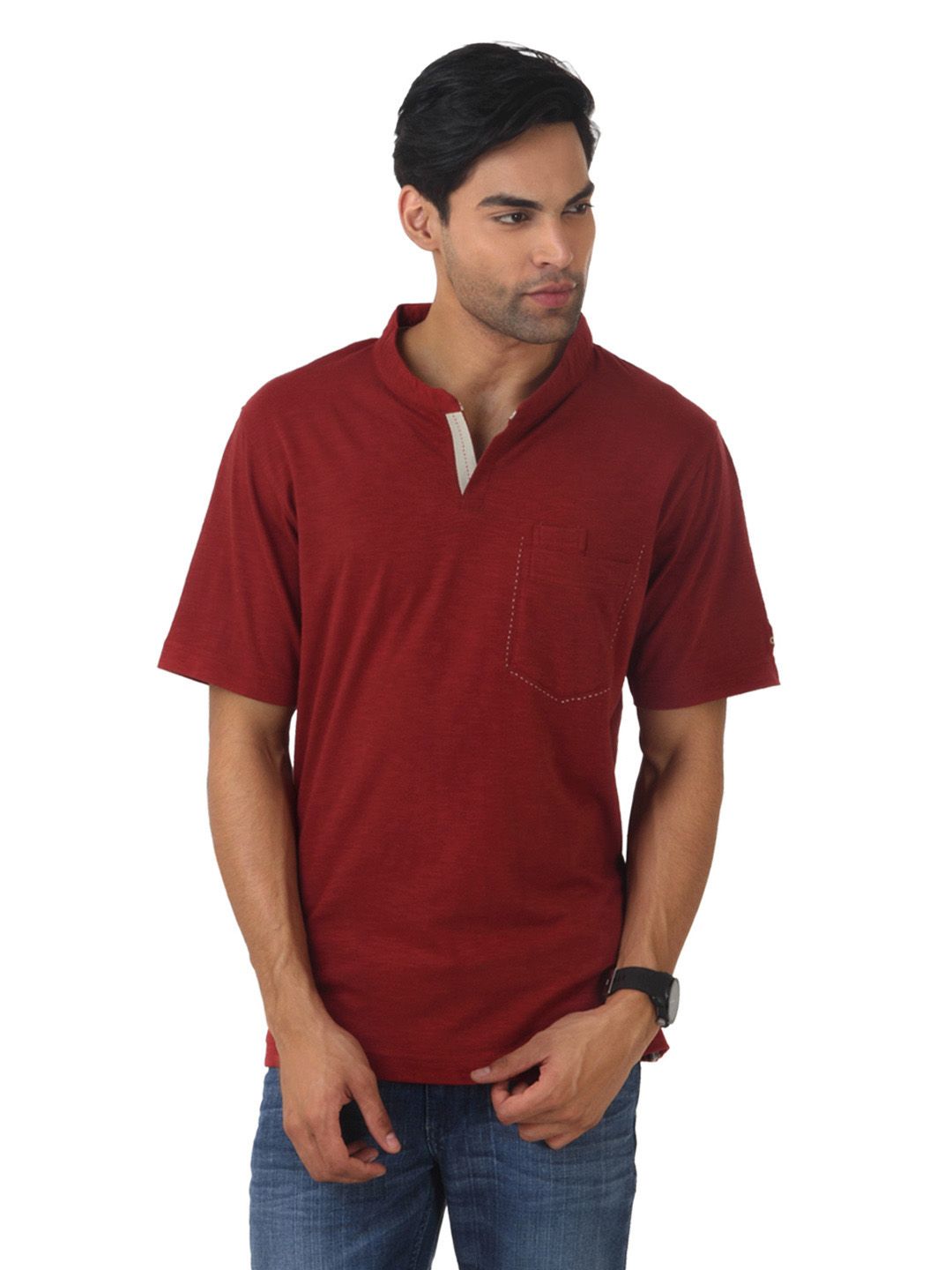 Urban Yoga Men Maroon T-shirt