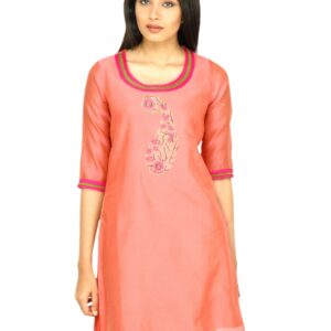 Mother Earth Women Salmon Pink Kurta