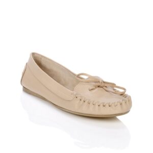 Enroute Women Beige Shoes